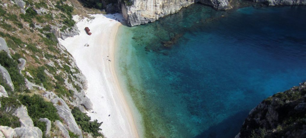 Gjiri i Gramës, Karaburun, Orikum, Vlorë Gjiri i Gramës, Karaburun, Orikum, Vlorë